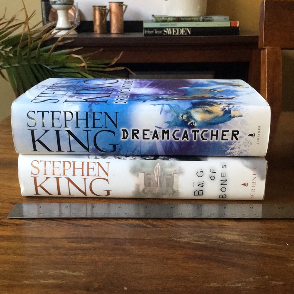 2 Stephen King Hardcover Books Dreamcatcher (flaw) + Bag of Bones - Picture 3 of 12